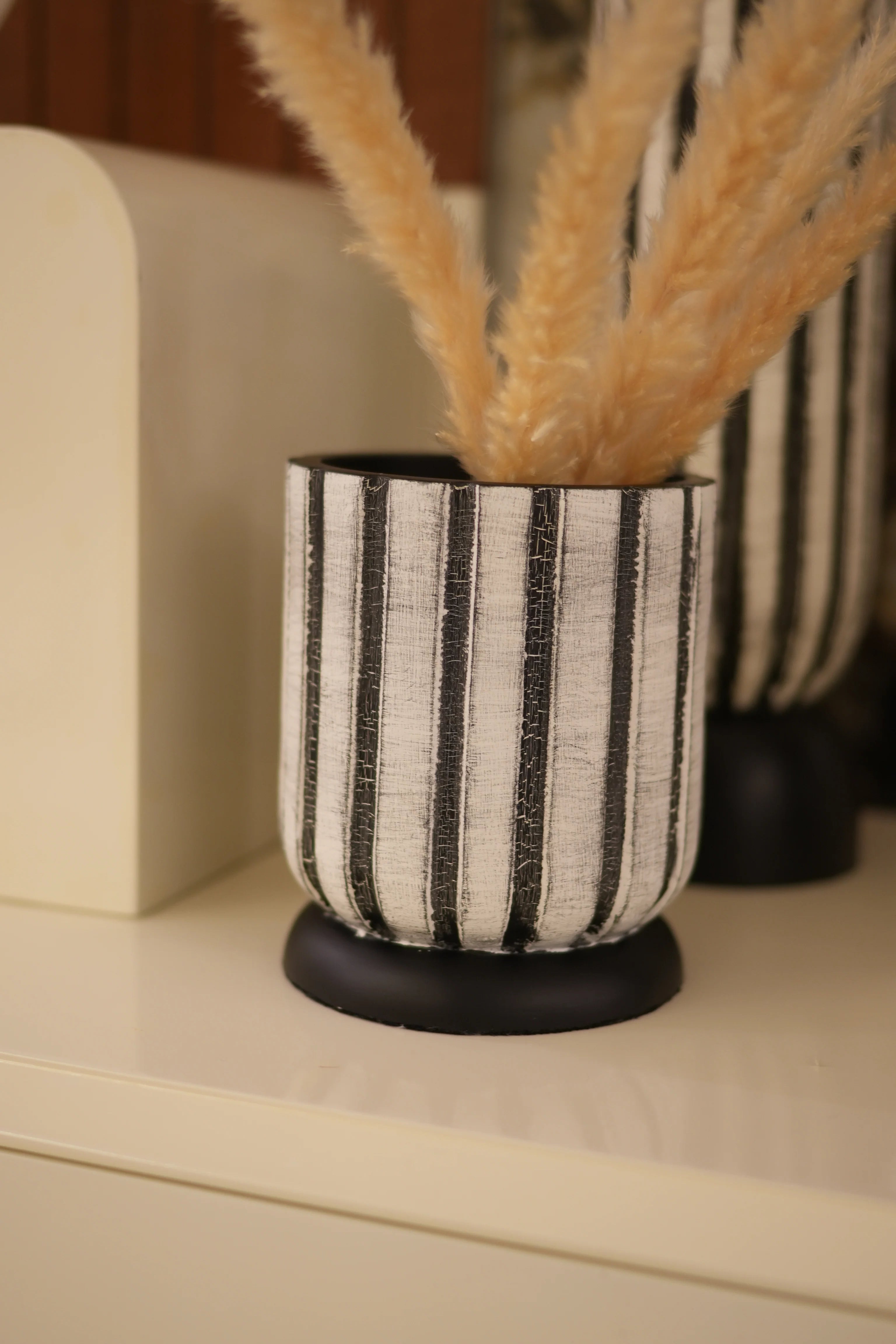 Noir Strata vase Set of 3 Decorahaus Vases Decorahaus