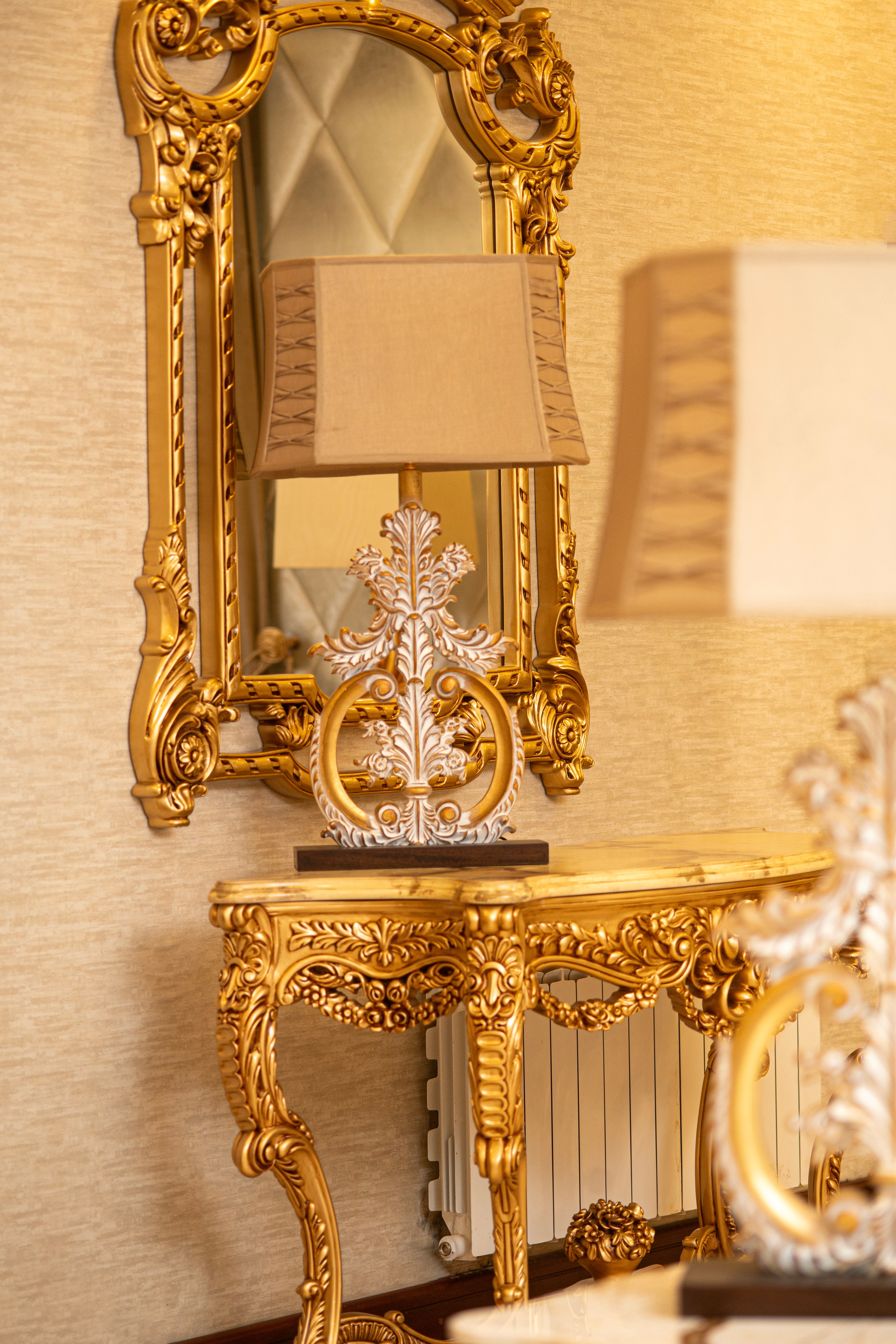 Aurora Royale Traditional Table Lamp - Silver & Gold Ornate