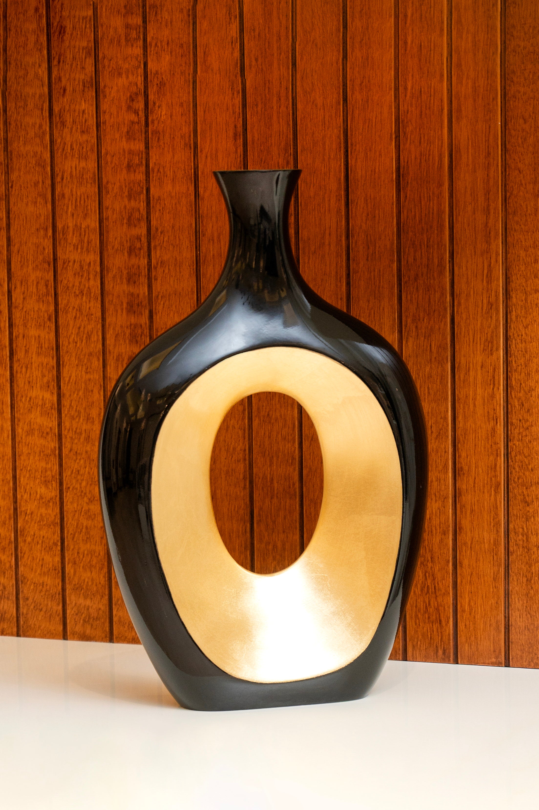 Solar Eye Modern Black & Gold Decorative Vase | Resin Art Decor