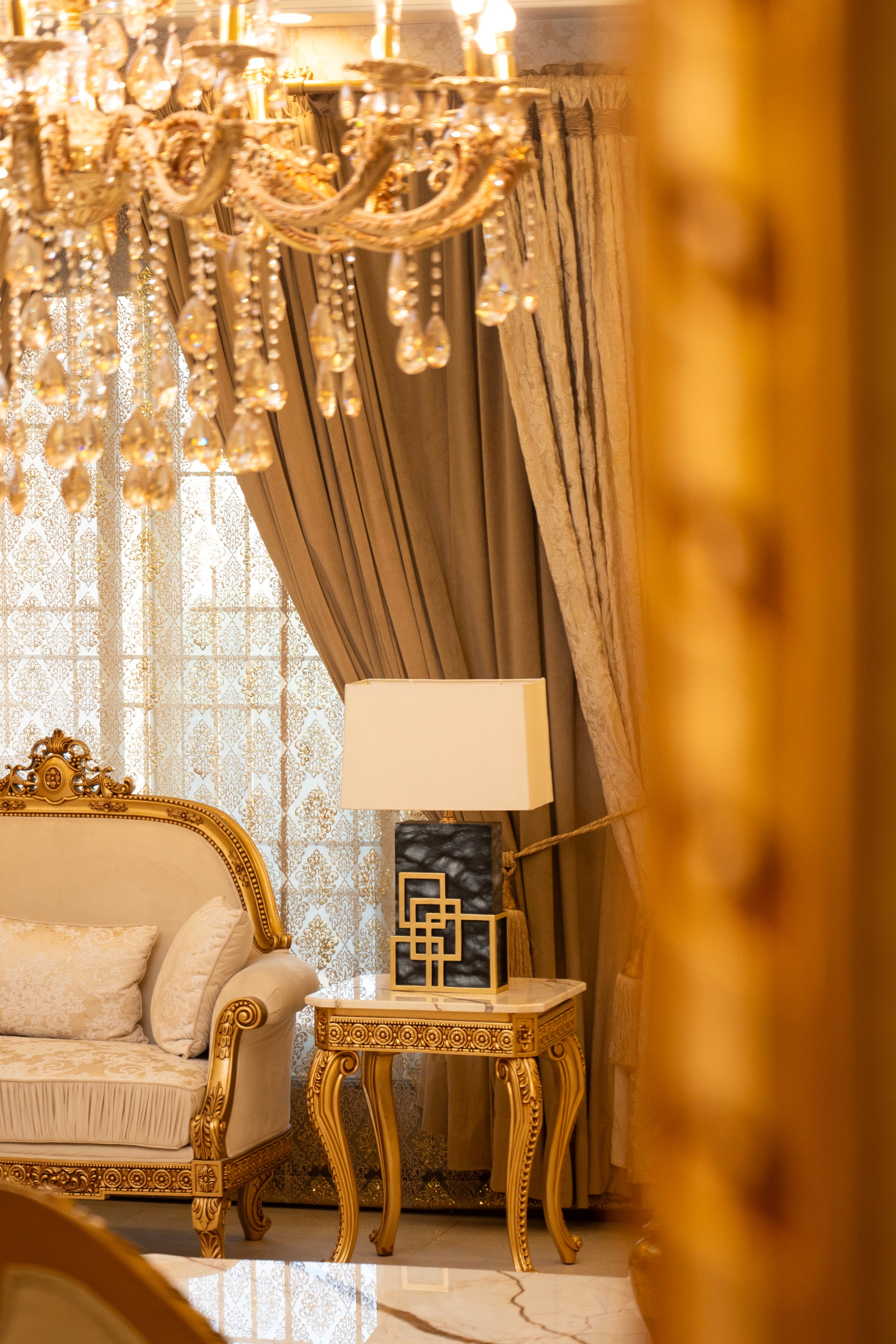 Noir Geometry Black & Gold Geometric Accent Table Lamp