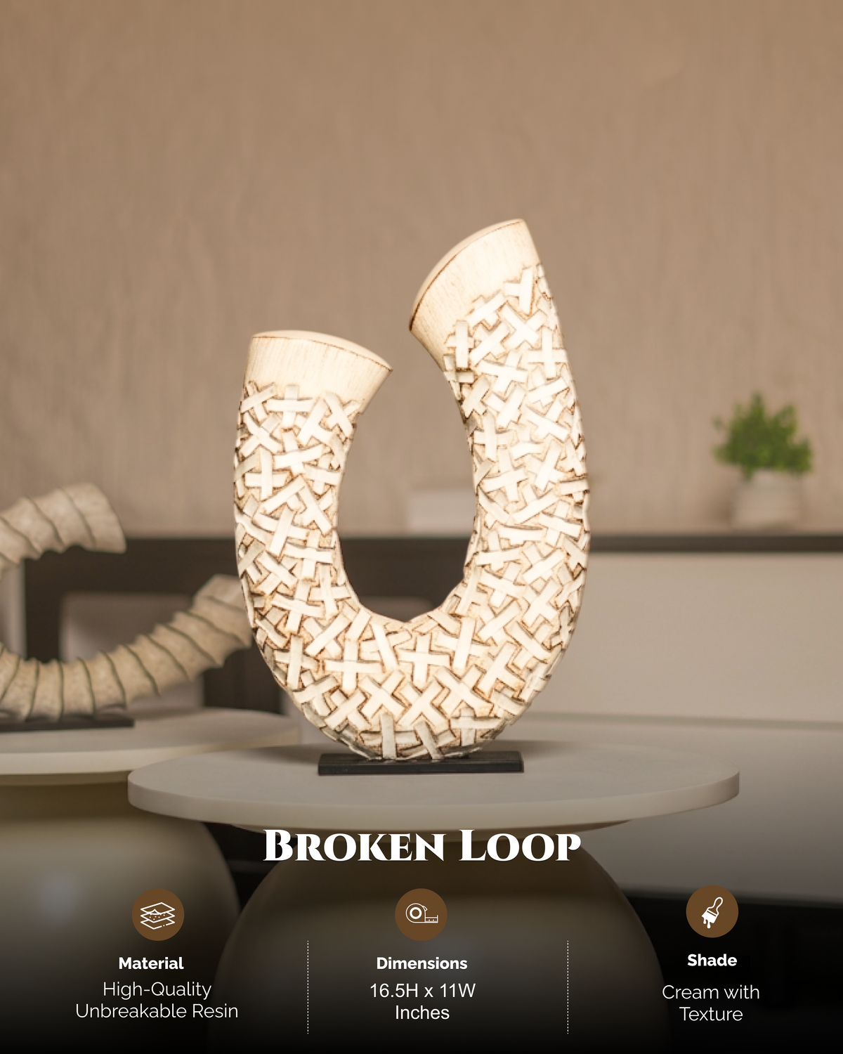 Broken Loop - Modern Artisanal Resin Decor