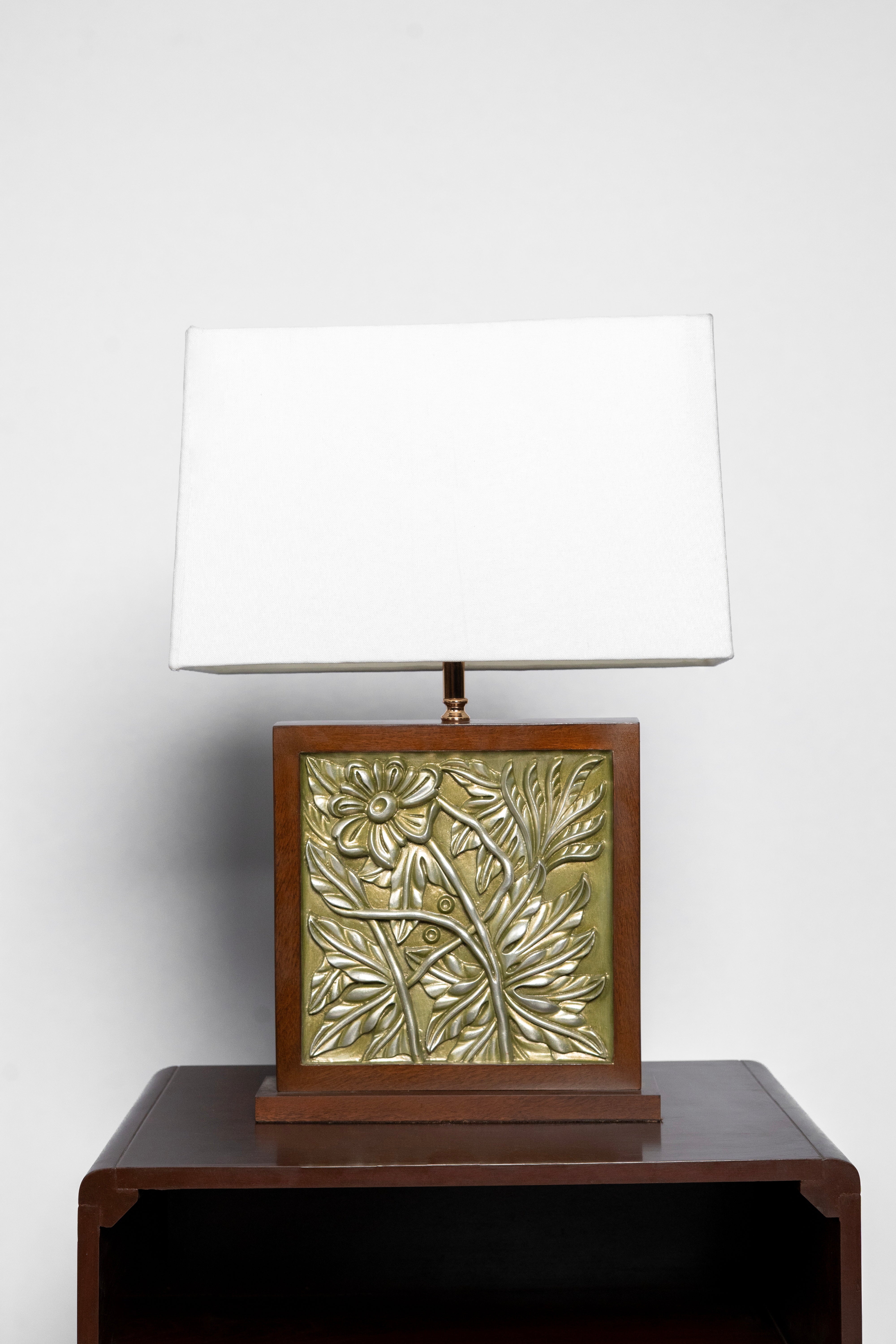 Flora Glow Trendy Table Lamp